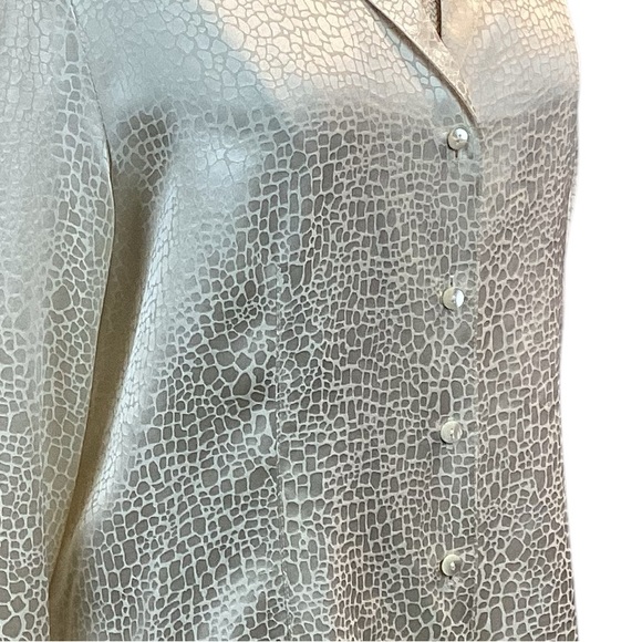 NWT Talbots Silk Blouse Button Up Cream Snake Skin Print - Picture 7 of 12